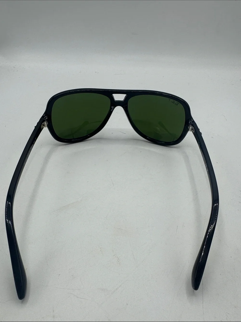 Ray-Ban questions leave
